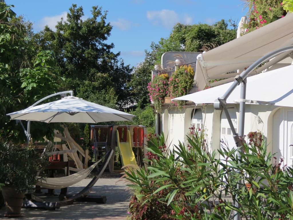فيلا Tourist Farm Pri Andrejevih Narin المظهر الخارجي الصورة